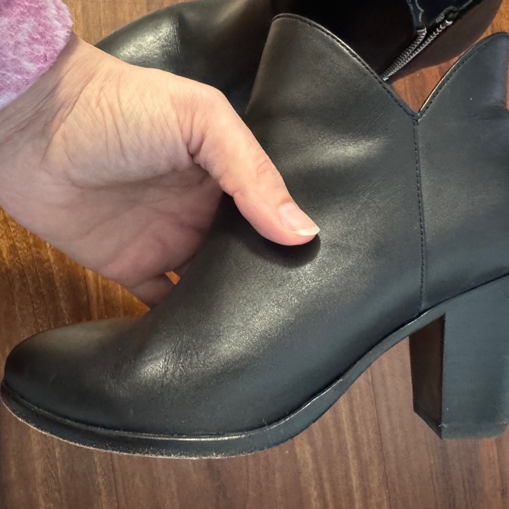 Thursday $180 Uptown Elegant Black Ankle Boots - Picture 5 of 11